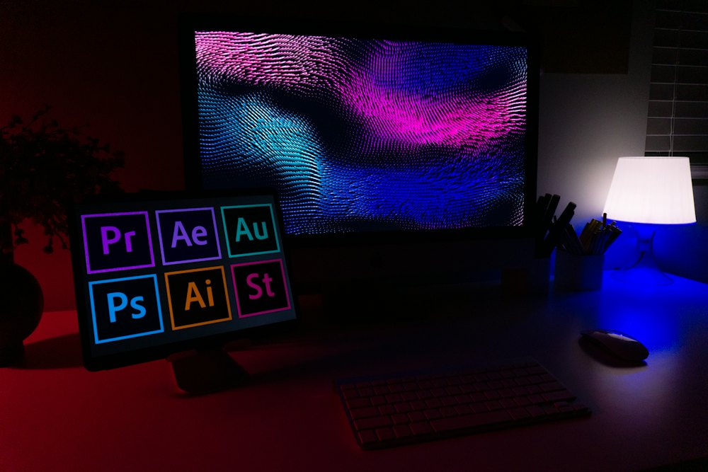 Creative workstation with design software